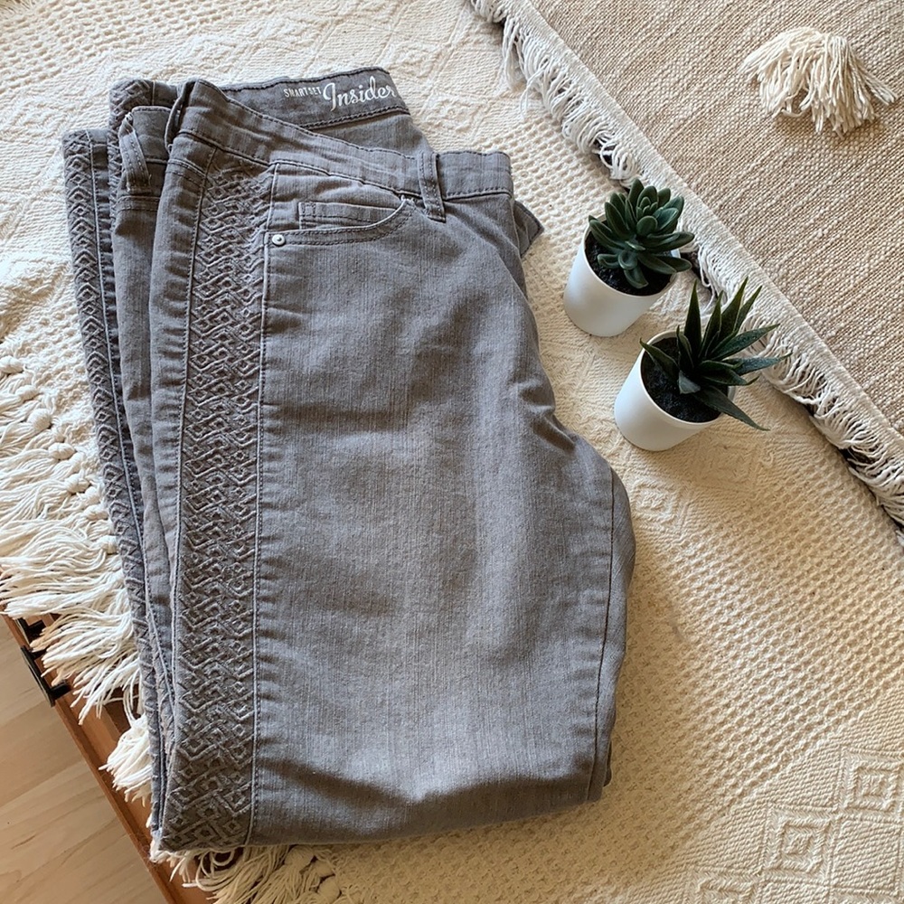 Grey skinny Jeans